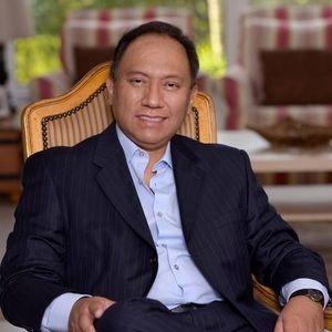 Meet your Posher, Javier